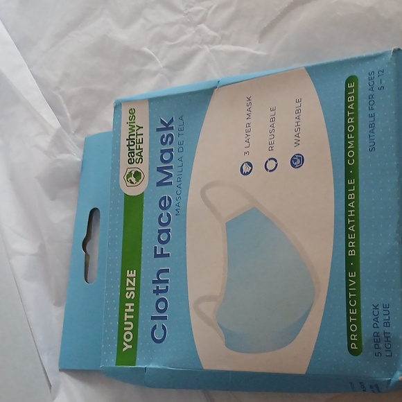 Earthwise Youth Size Cloth Face Mask NWT - Picture 2 of 5